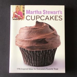 Martha Stewart Cupcakes book